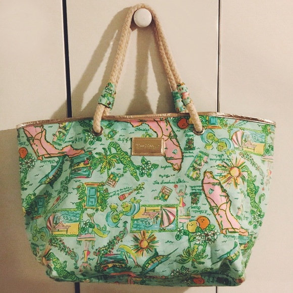 Lilly Pulitzer Handbags - Lilly Pulitzer Beach Tote Bag